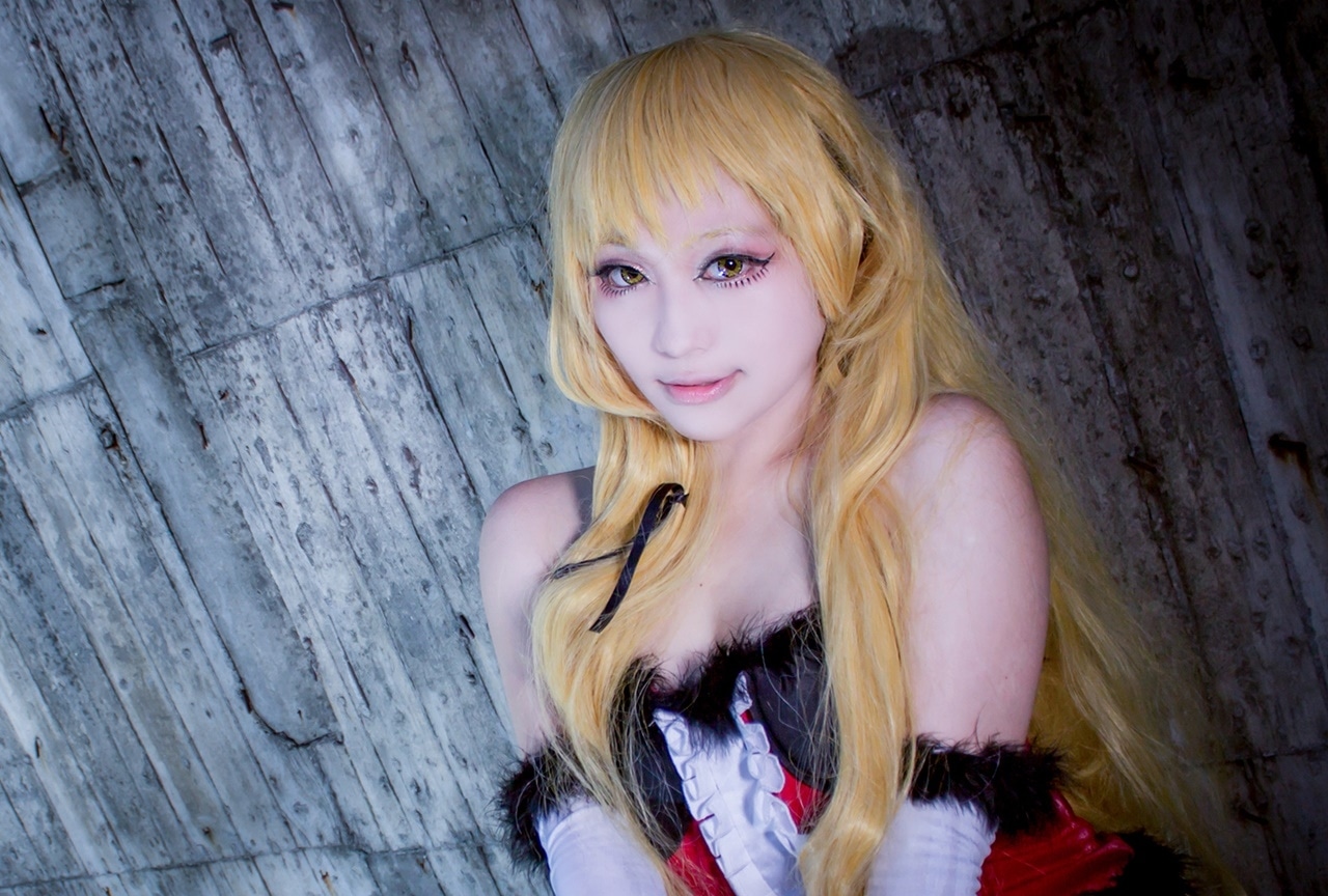 『〈物語〉シリーズ』女性キャラコスプレ特集│ひたぎ、真宵、駿河ら