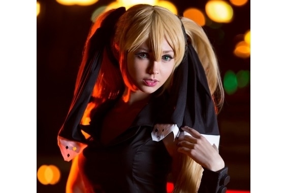 『シャーマンキング』女性キャラコスプレ特集│恐山アンナ、道潤ほか