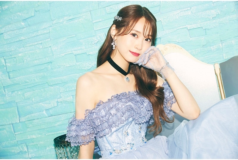 声優・芹澤優1stアルバムジャケット＆アーティスト写真が公開