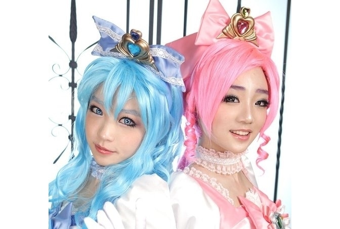 『プリキュア』シリーズの美しいコスプレ特集│キュアピーチ、キュアメロディ、キュアブロッサムなど