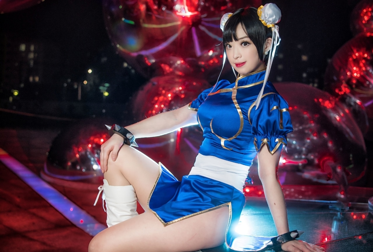 『ストリートファイター』美麗なコスプレ特集│春麗、ジュリ、キャミィ、メナト、ポイズン
