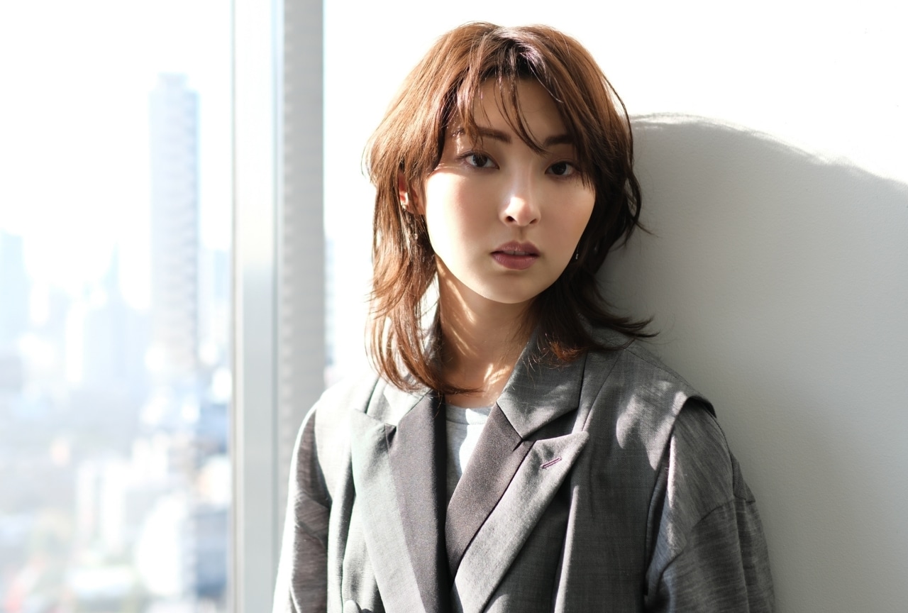 WOWOWオリジナルアニメ『火狩りの王』OPテーマ担当 家入レオさんインタビュー【連載7回】