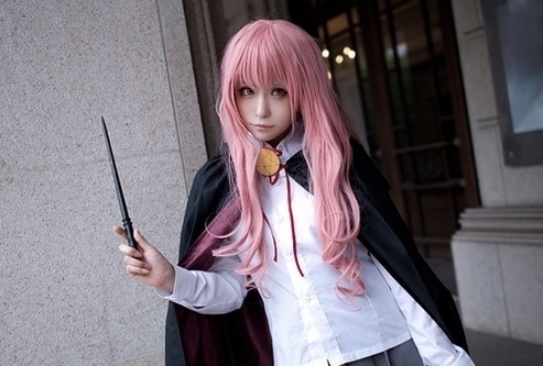 「ラノベ」作品のキャラコスプレ特集│ルイズ、ホロなど