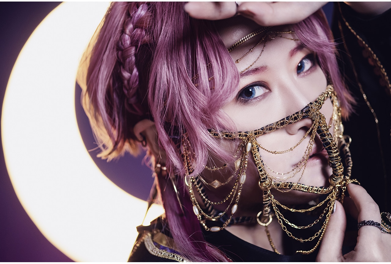 アーティストであり、ストーリーテラーであるVALSHEが紡ぐ『SAGAS』の物語