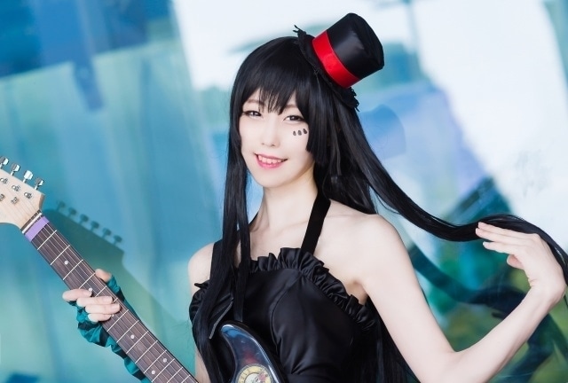 『けいおん！』秋山澪のかわいいコスプレ写真を特集