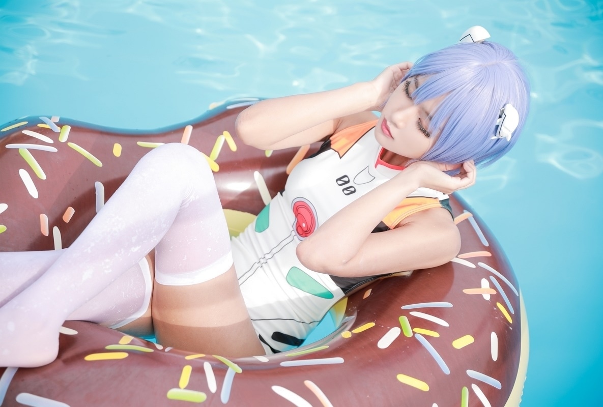 『エヴァ』レイ、アスカの美麗コスプレ写真を特集
