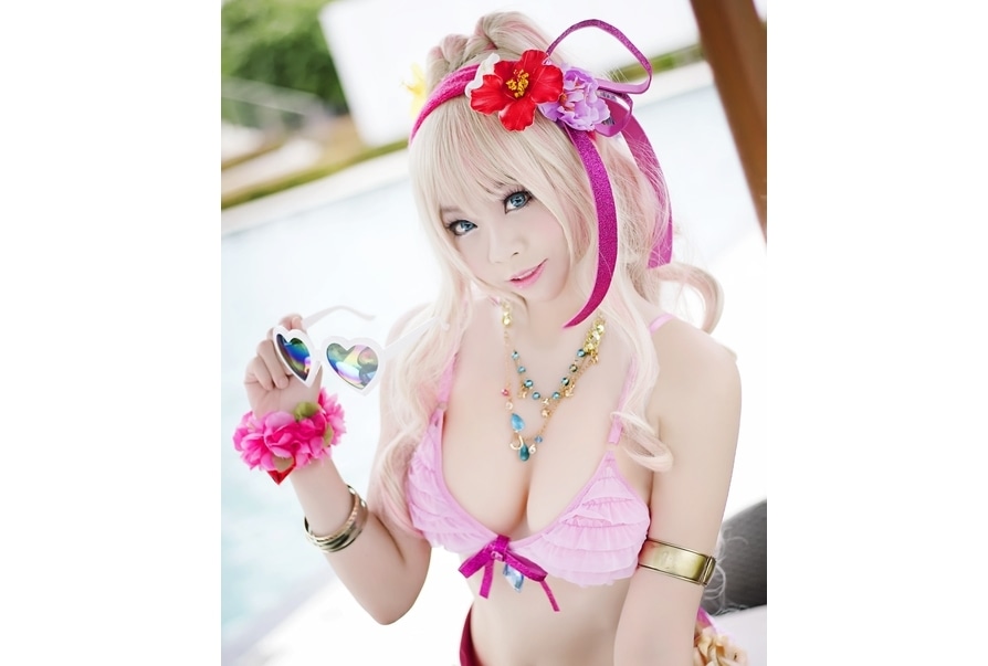 『マクロスF』より、歌姫たちのコスプレ特集｜シェリル、ランカ