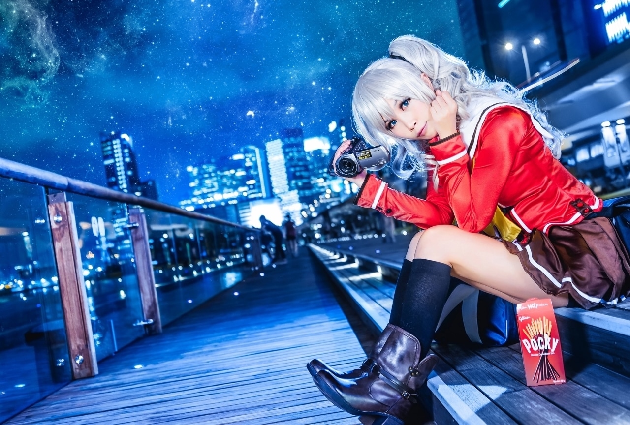 『Charlotte』ヒロイン・友利奈緒の美麗なコスプレ写真をお届け