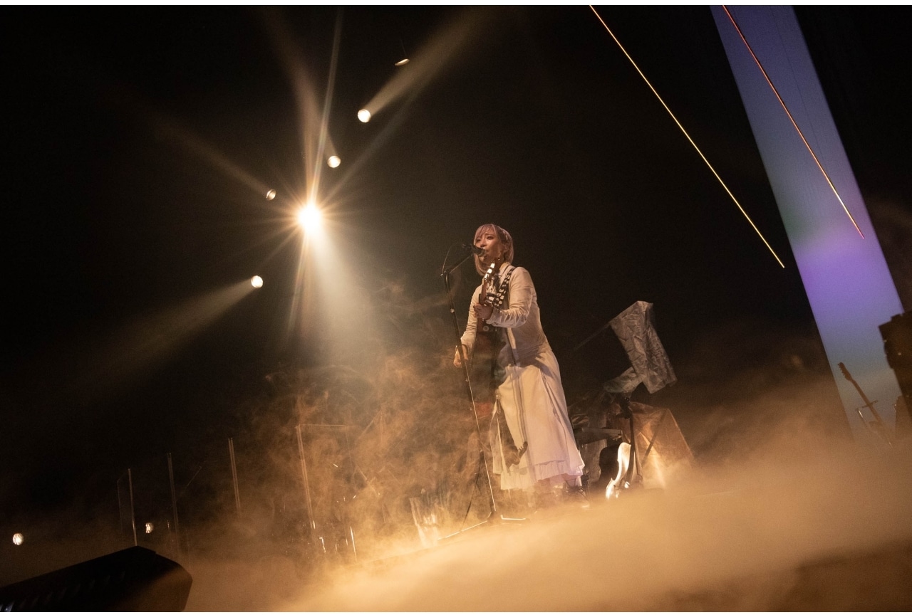 ReoNaのコンサートツアー「HUMAN」千秋楽公式レポート