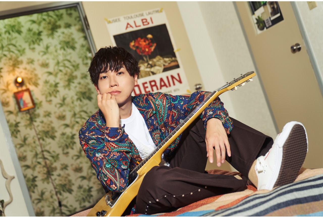 梶原岳人の新アー写解禁｜3rdミニアルバム収録曲が先行配信