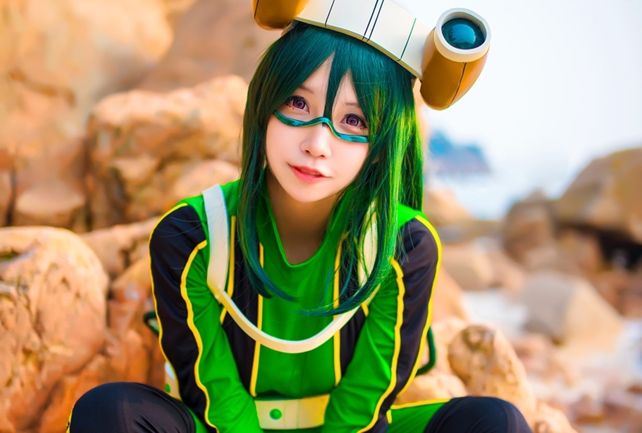 ヒーローアニメ作品のキャラコスプレ特集│麗日お茶子、地獄のフブキ、星野輝子など