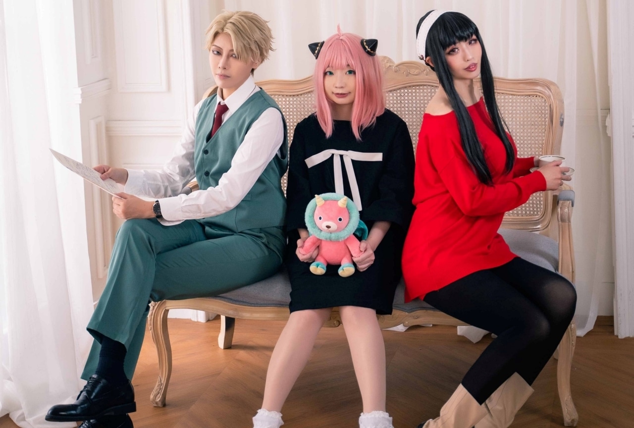 『スパイファミリー』美しいコスプレ特集│ヨル、アーニャ、ロイド