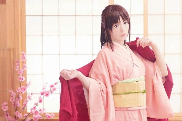 人気アニメ『空の境界』両儀式のコスプレ特集