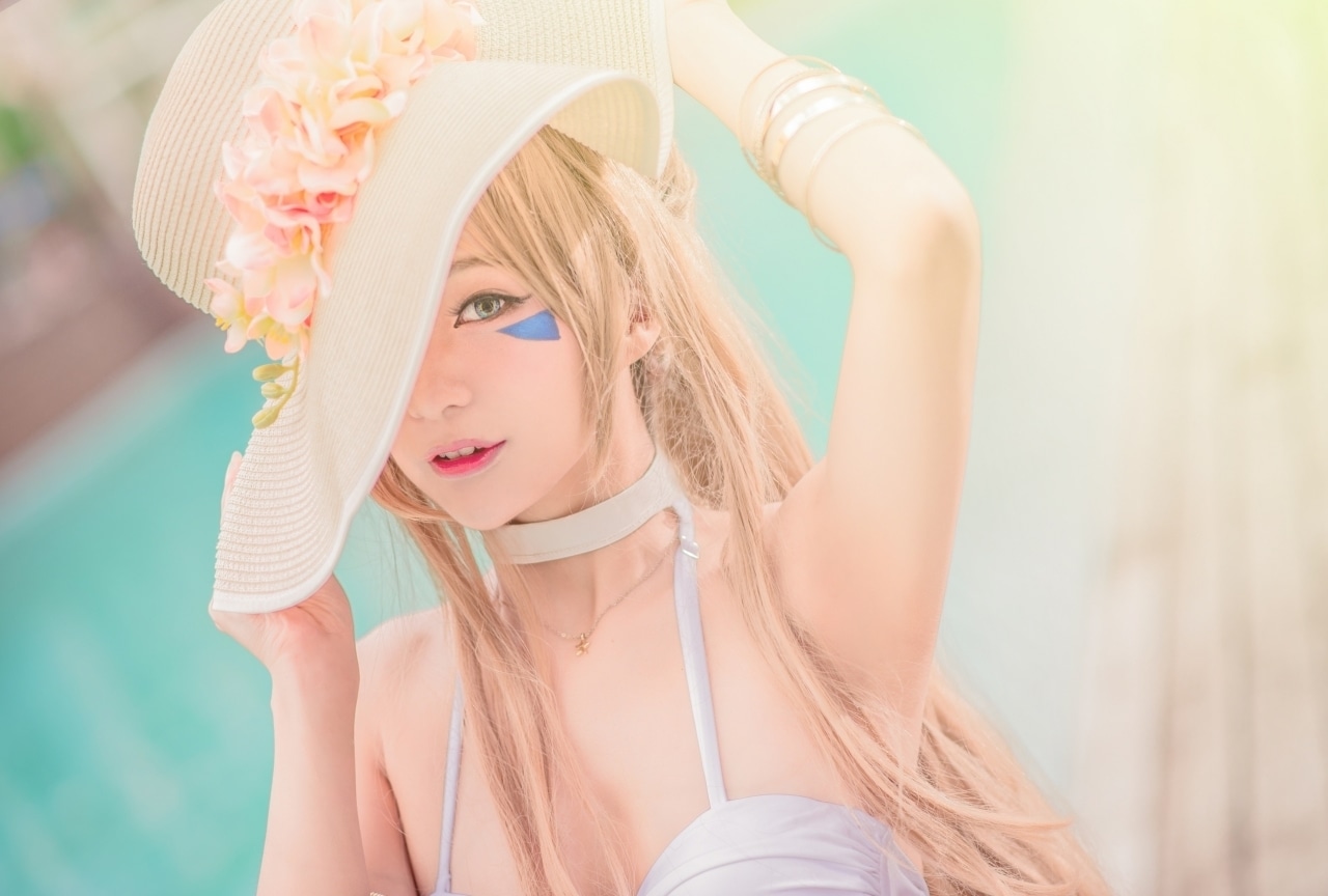 『ああっ女神さまっ』より、ベルダンディーの神秘的なコスプレ写真をお届け