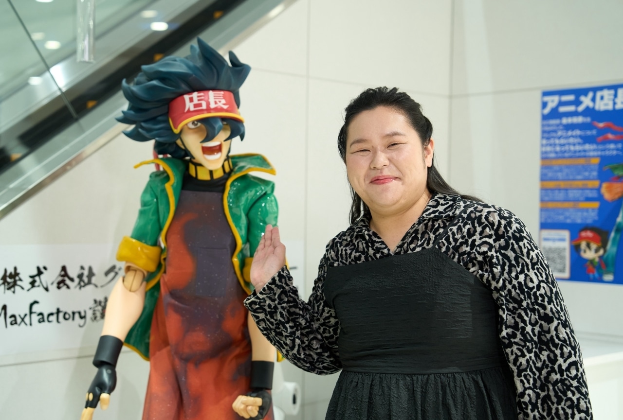 ぼる塾の田辺さんが学生時代を思い出しアニメイトでお買い物！【店舗貸切！お小遣いアニメイト】