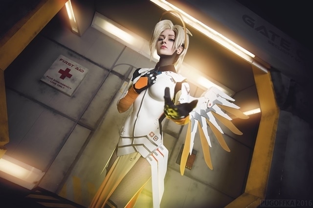 ゲーム『オーバーウォッチ』マーシーの美しいコスプレ特集