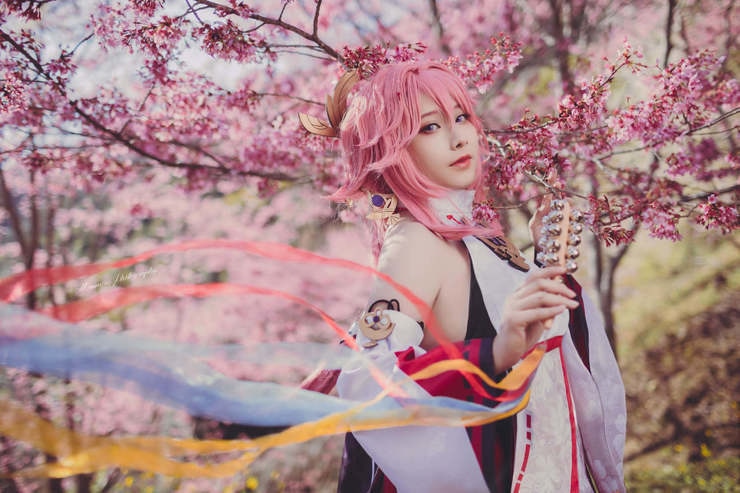 『原神』宵宮、八重神子など｜セクシーなコスプレ写真特集