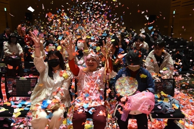 湯浅政明監督が登壇した『⽝王』応援上映の公式レポート到着