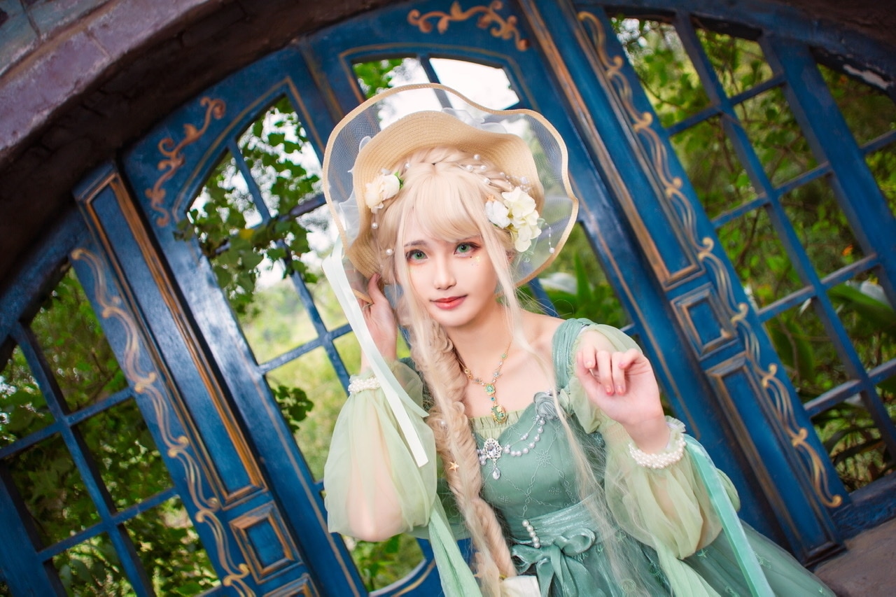 オリジナル衣装のキャラコスプレ特集│花魁、猫娘、ロリータ、キョンシーなど