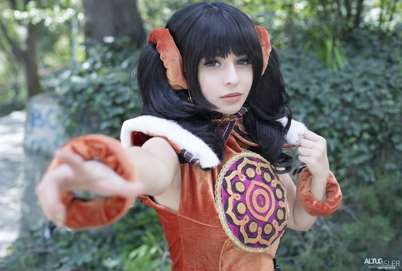 『鉄拳』リン・シャオユウの可憐なコスプレ特集