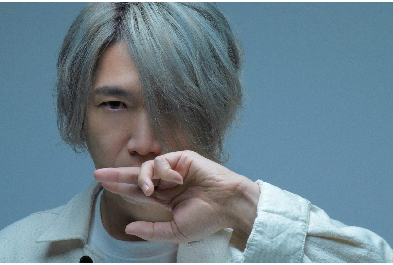 小西克幸のフォトブックが5月24日に発売決定｜収録カット＆コメント公開