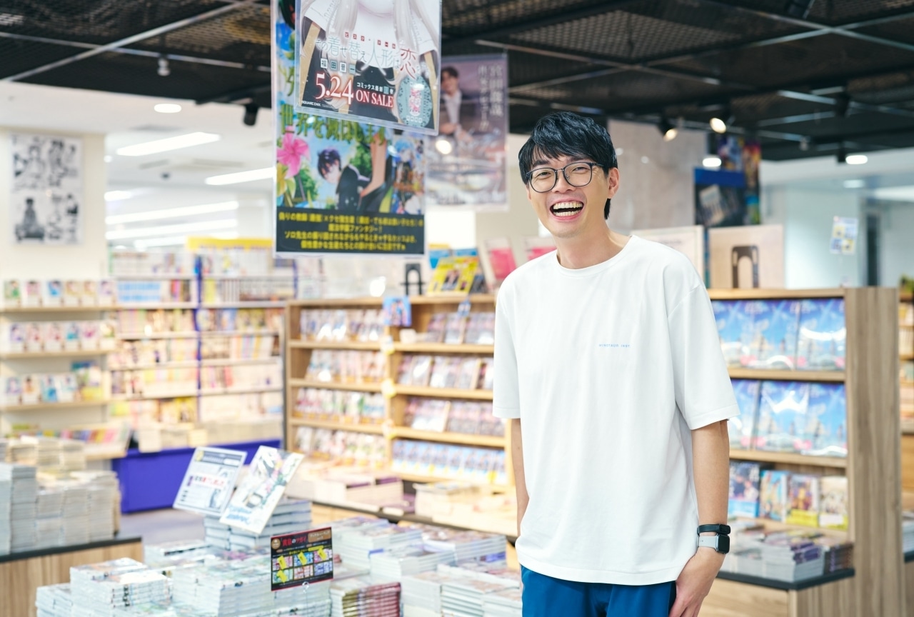 漫画編集者・林士平はアニメイトで一体何を買う？【店舗貸切！お小遣いアニメイト】