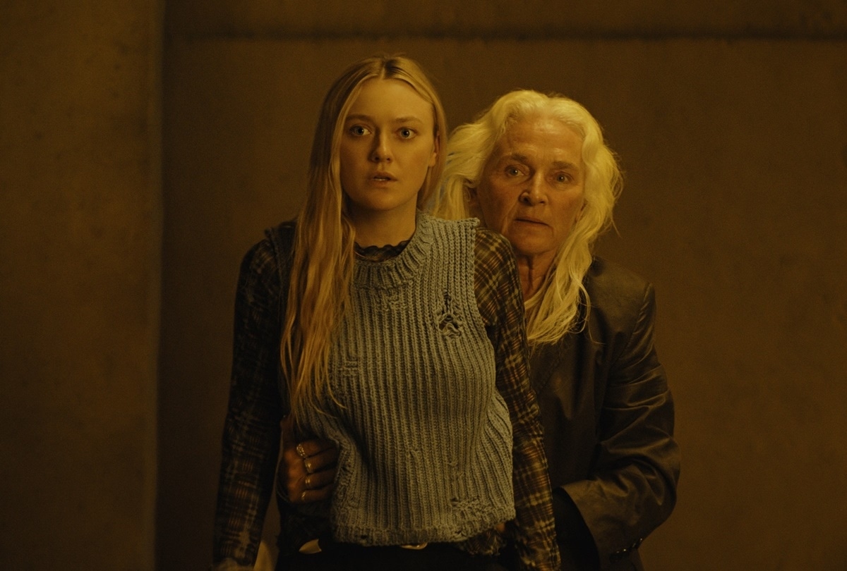 『ザ・ウォッチャーズ』特別吹替3DオーディオCM＆場面写真解禁