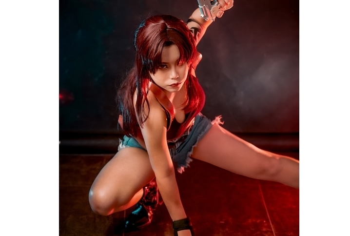 『BLACK LAGOON』美しいコスプレ特集│レヴィ、ロベルタ