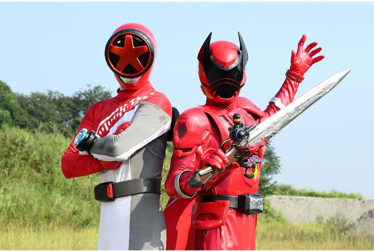 『爆上戦隊ブンブンジャーVSキングオージャー』新規場面カット17枚一挙解禁