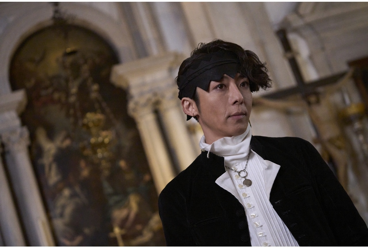 映画『岸辺露伴は動かない 懺悔室』露伴と京香の新規場面写真到着!